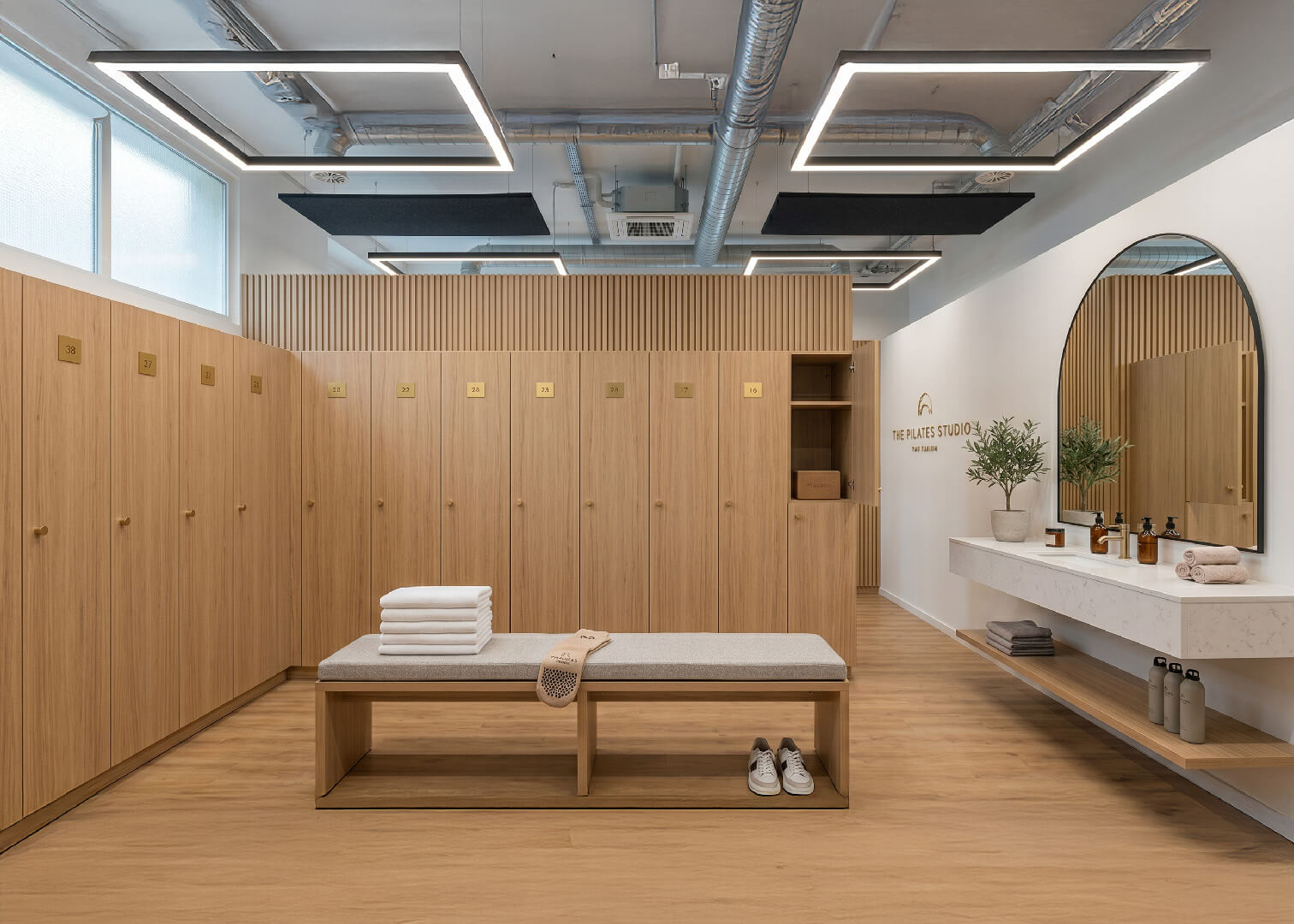 Umkleidekabine im NOLĀ PILATES HOUSE Leipzig